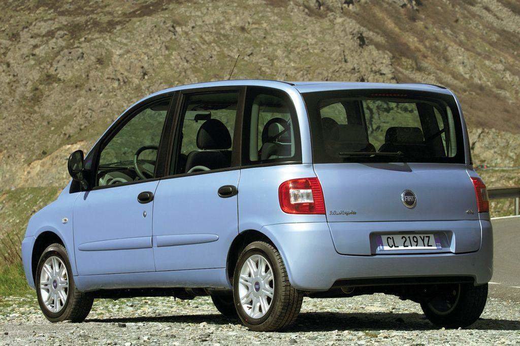 fiat-multipla-06-63721e3de085dcbc072a9d43c0d7866bc4154e52