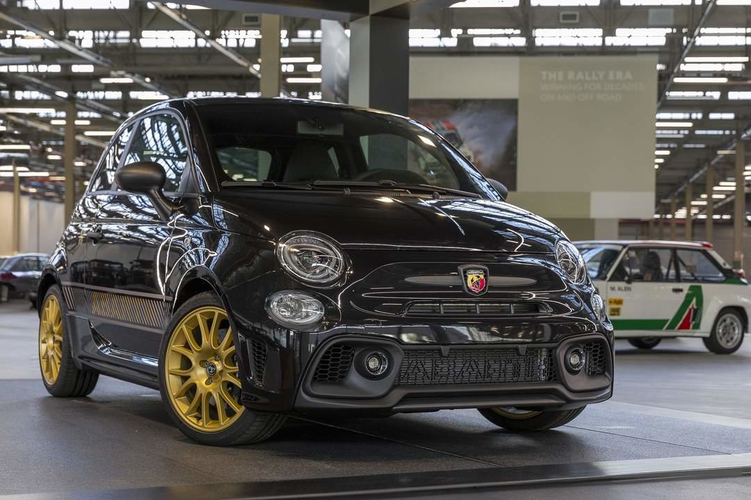 Abarth 695