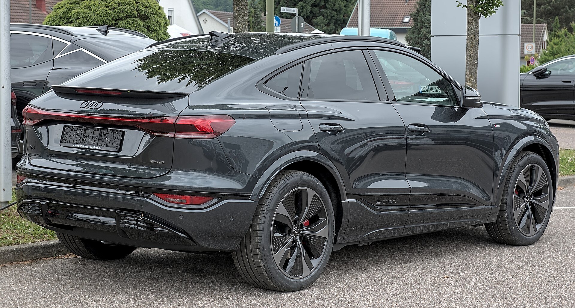 Audi Q6 e-tron Sportback in Leonberg