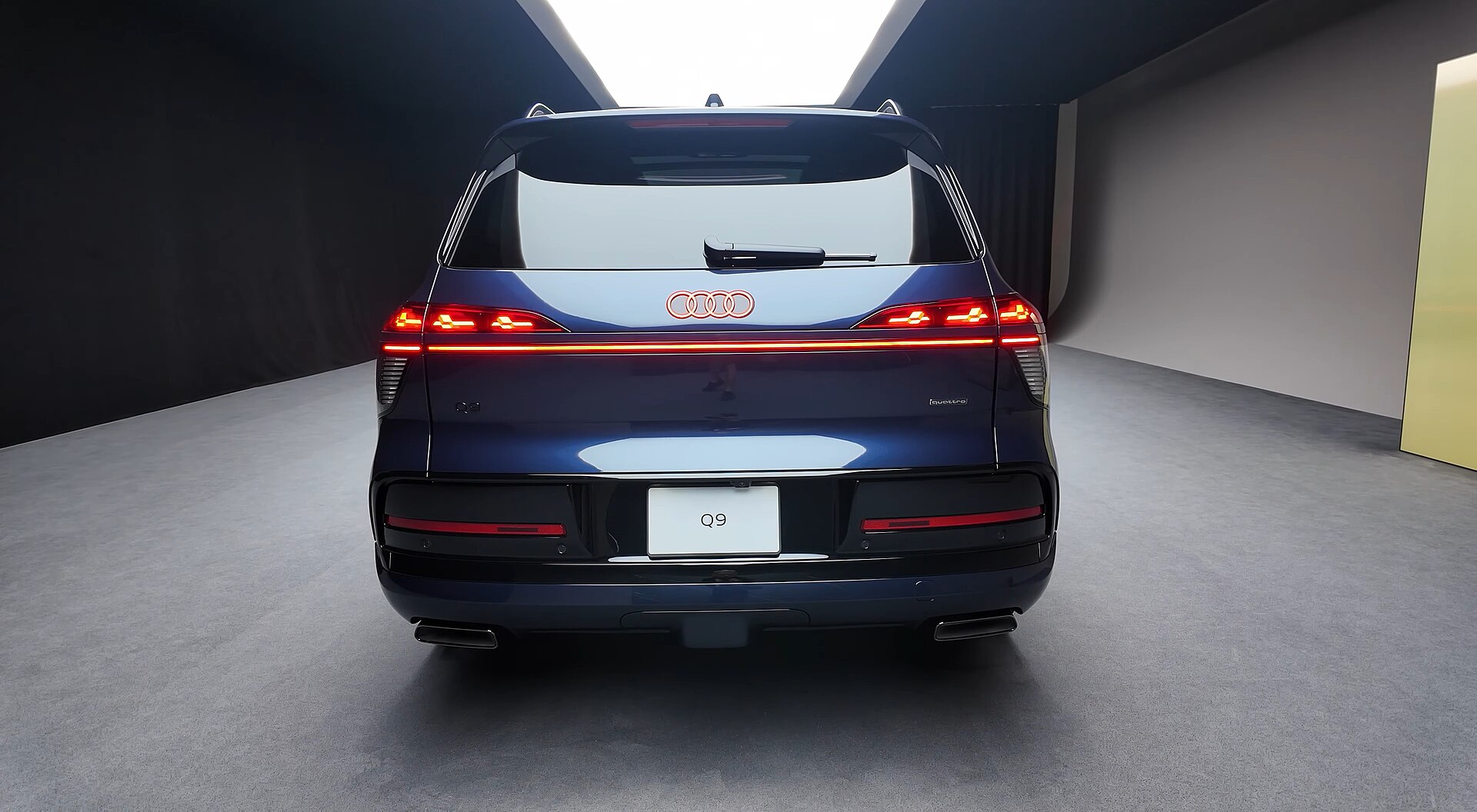 Audi Q9 de 2026, vista trasera